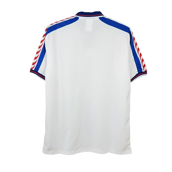 Retro Czech Republic Away Shirt 1996 - Retro Shirt Stories