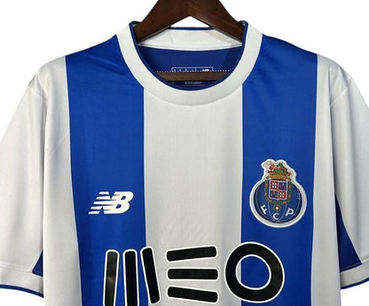 Retro FC Porto Home Shirt 2017/2018 - Retro Shirt Stories