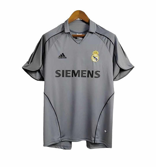 Retro Real Madrid 3rd Shirt 2005/2006 - Time Warp Kits