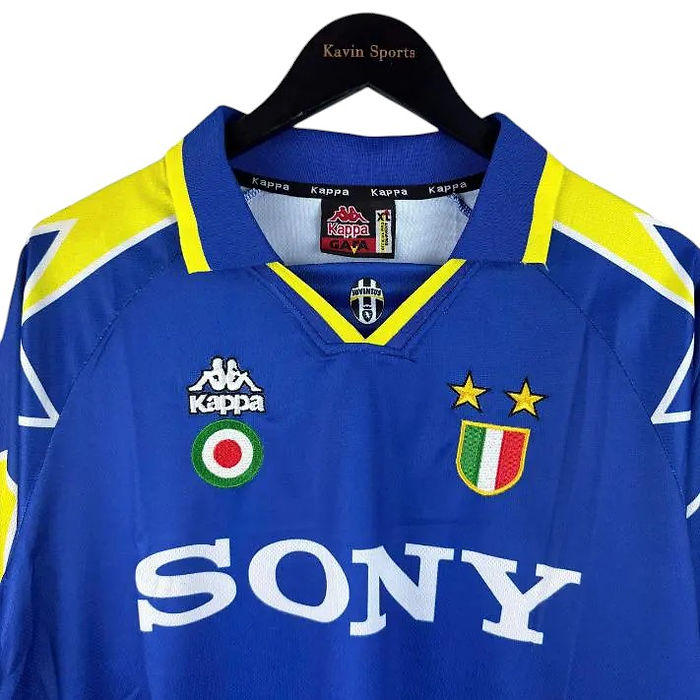 Retro Juventus LS Away Shirt 1995/1997 - Retro Shirt Stories