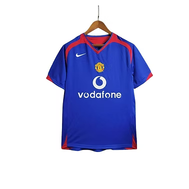 Retro Manchester United Away Shirt 2005/2006 - Retro Shirt Stories