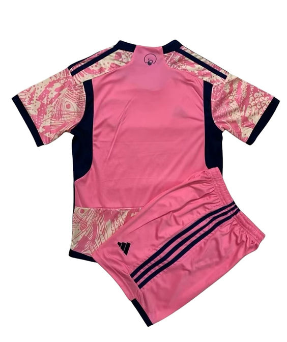 Leeds 3rd Kids Kit 2023/2024 - Retro Shirt Stories