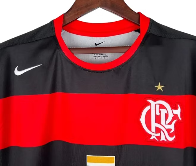Retro Flamengo Home Shirt 2001/2002 - Retro Shirt Stories