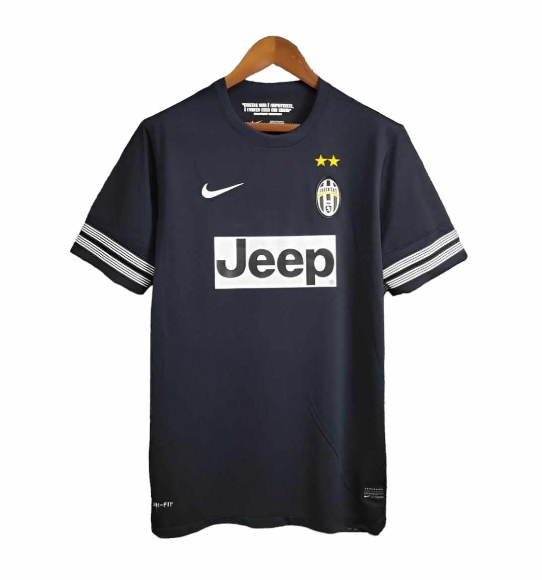 Retro Juventus Away Shirt 2012/2013 - Retro Shirt Stories