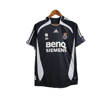 Retro Real Madrid Away Shirt 2006/2007 - Time Warp Kits