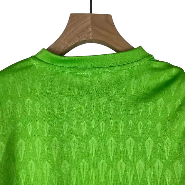 Manchester United GK Kids Kit 2023/2024 - Retro Shirt Stories