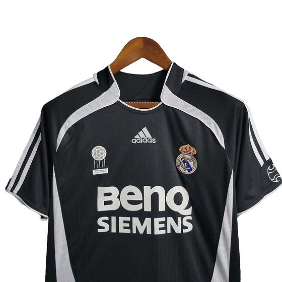 Retro Real Madrid Away Shirt 2006/2007 - Time Warp Kits
