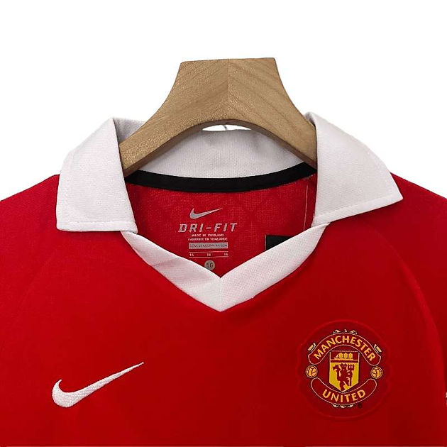Retro Manchester United Home Kids Kit 2010-2011 - Retro Shirt Stories